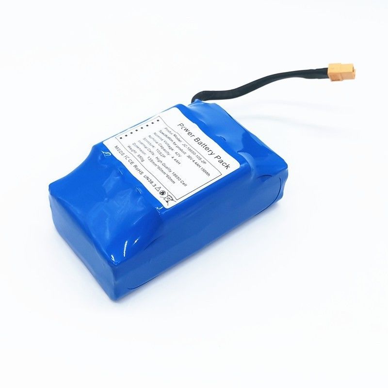 10 ปี โรงงานลิธีอุตสาหกรรม 36V 4.4Ah OEM แบตเตอรี่ลิธีอุตสาหกรรม พร้อมรับประกัน 1 ปี