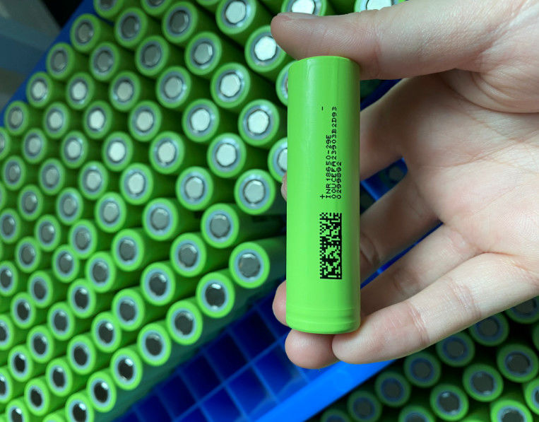 แบตเตอรี่ลิตยูมพลังงานสูง 3.7V แบตเตอรี่เซลล์สําหรับอุปกรณ์การแพทย์ อุปกรณ์เก็บพลังงาน