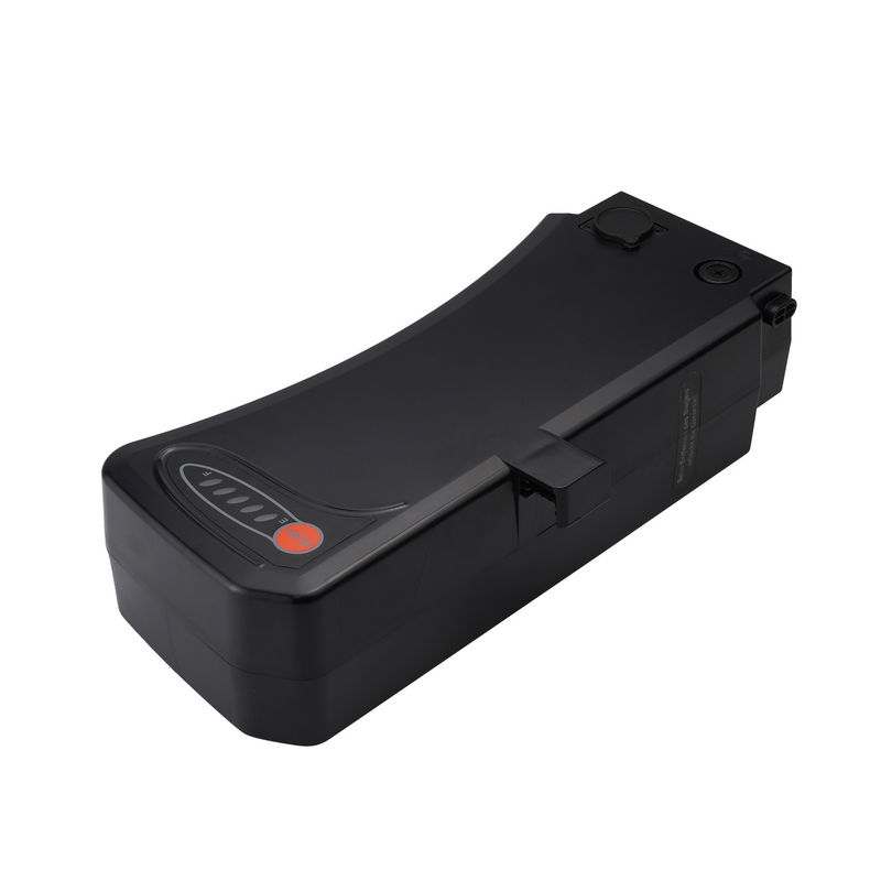 แบตเตอรี่ลิตยูม 250W อลูมิเนียมสับสนธิไร้แปรง E Bike แบตเตอรี่ลิตยูม 48V แบตเตอรี่วอลเตจและ AC 100-240V ชาร์เจอร์ชนิด