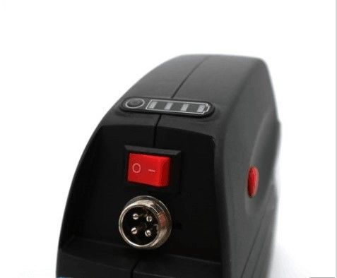เครื่องมือสวนที่กําหนดเอง แบตเตอรี่ 12V 24V กับ 18650 Li Ion Cell
